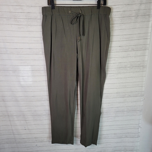 LOFT OLIVE GREEN STRAIGHT LEG CASUAL PANTS, SZ MEDIUM - Picture 1 of 8